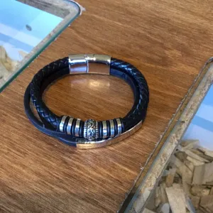 Accentrix mens 3 strand bracelet
