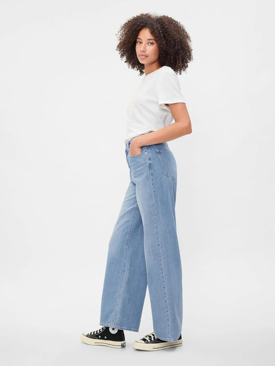 GAP Women's High Rise Wide Leg Jeans