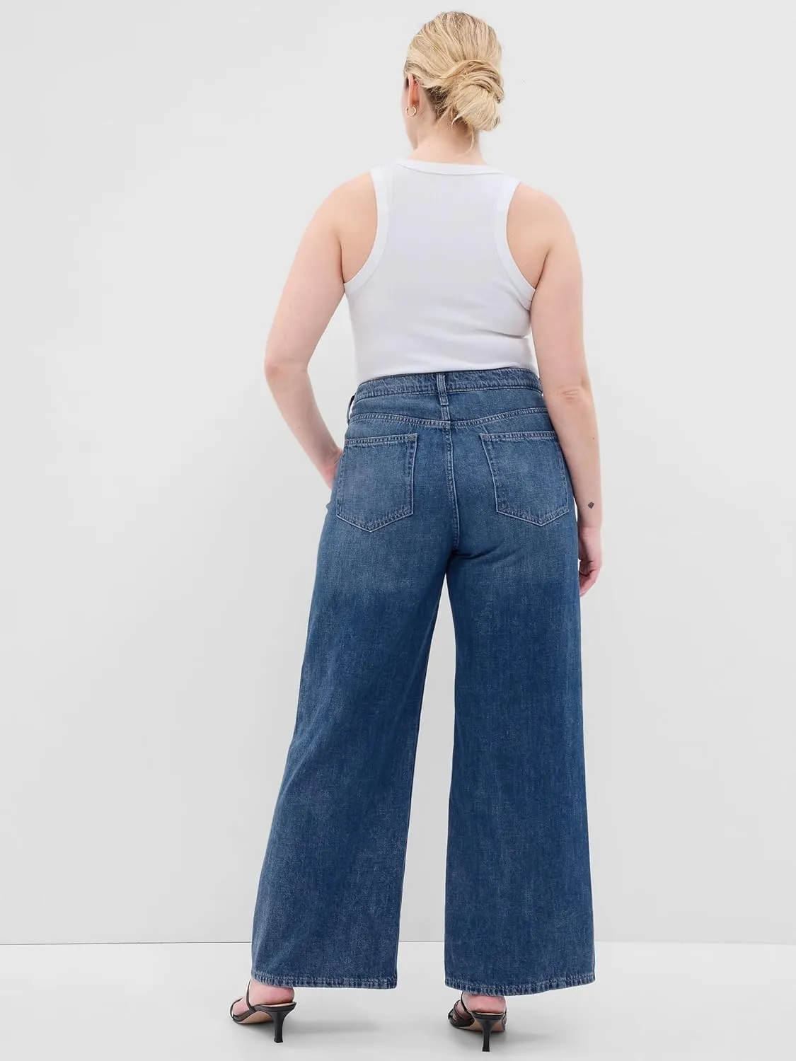 GAP Women's High Rise Wide Leg Jeans