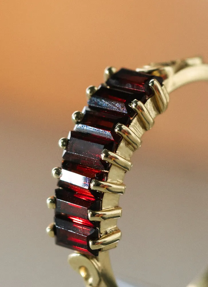 Gigi garnet 14k gold ring