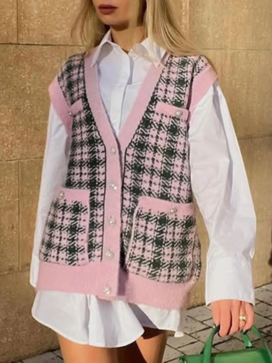 KEOMUD Women's Sweater Vest Oversized Sleeveless Cardigan Casual Loose Button Down Plaid Knit Vest Tops with Pockets