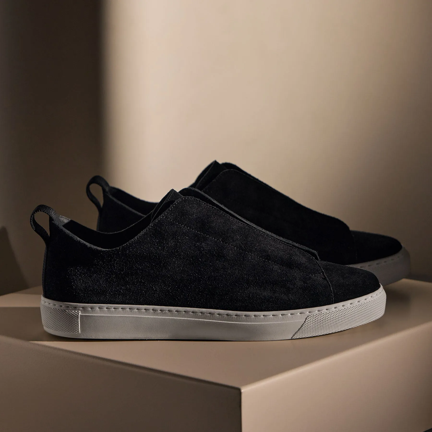Men's Suede Solstice Sneaker - Black