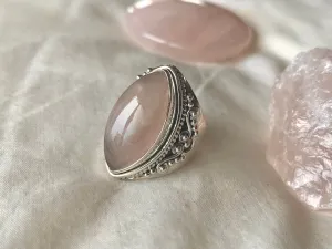 Rose Quartz Kai Ring