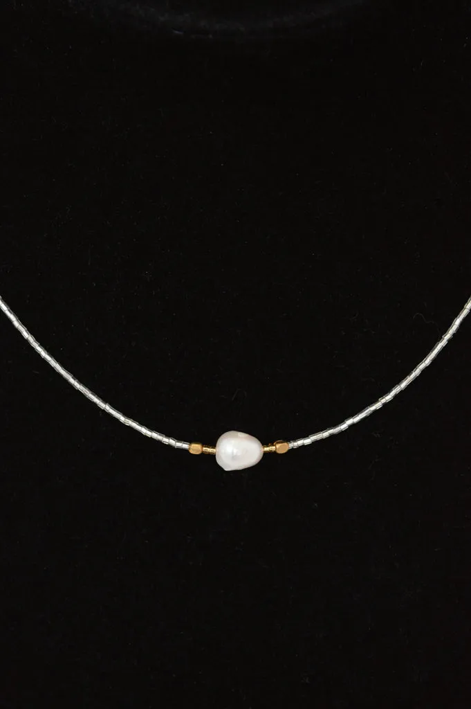 Short Necklaces - One Pearl